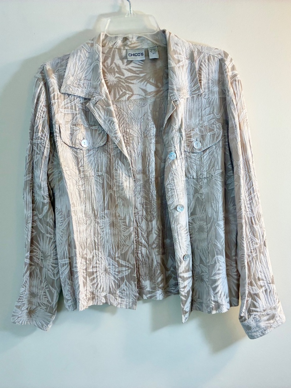 Chico’s Lightweight Jacket/Button Up Top - Picture 7 of 11